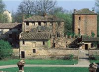 Castello di Paderna 14 Exterior